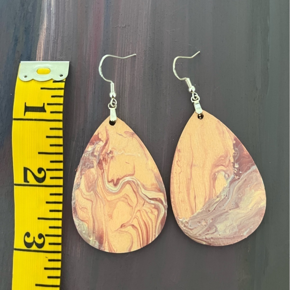 Marbled Teardrop Earrings - Picture 2 of 3